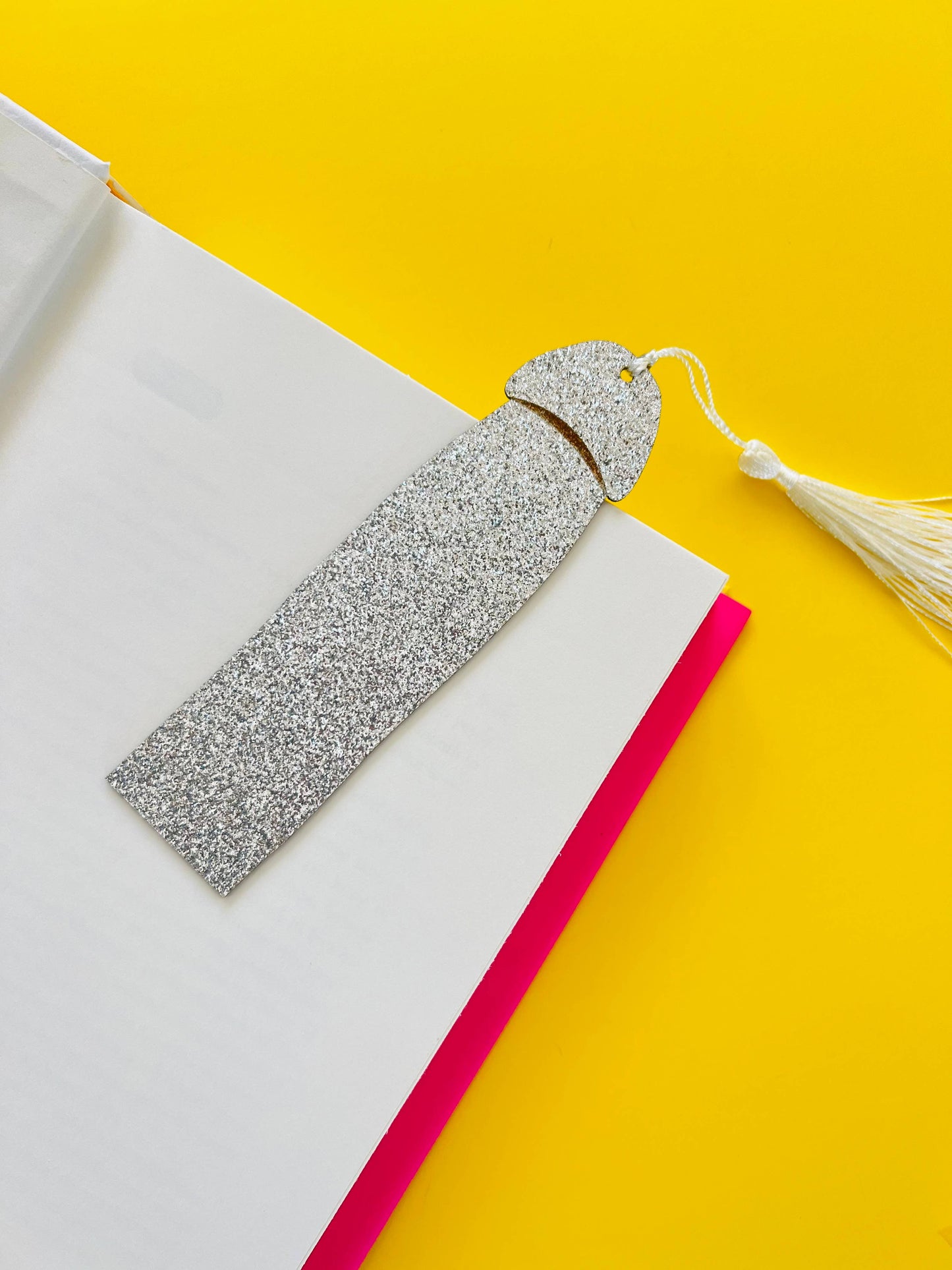 Glitter Cockmark Bookmark: Spring Fever